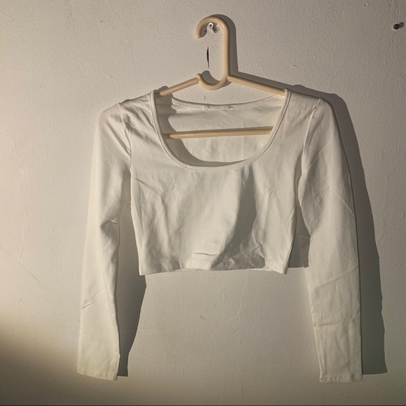 Crop Top - Picture 3 of 4